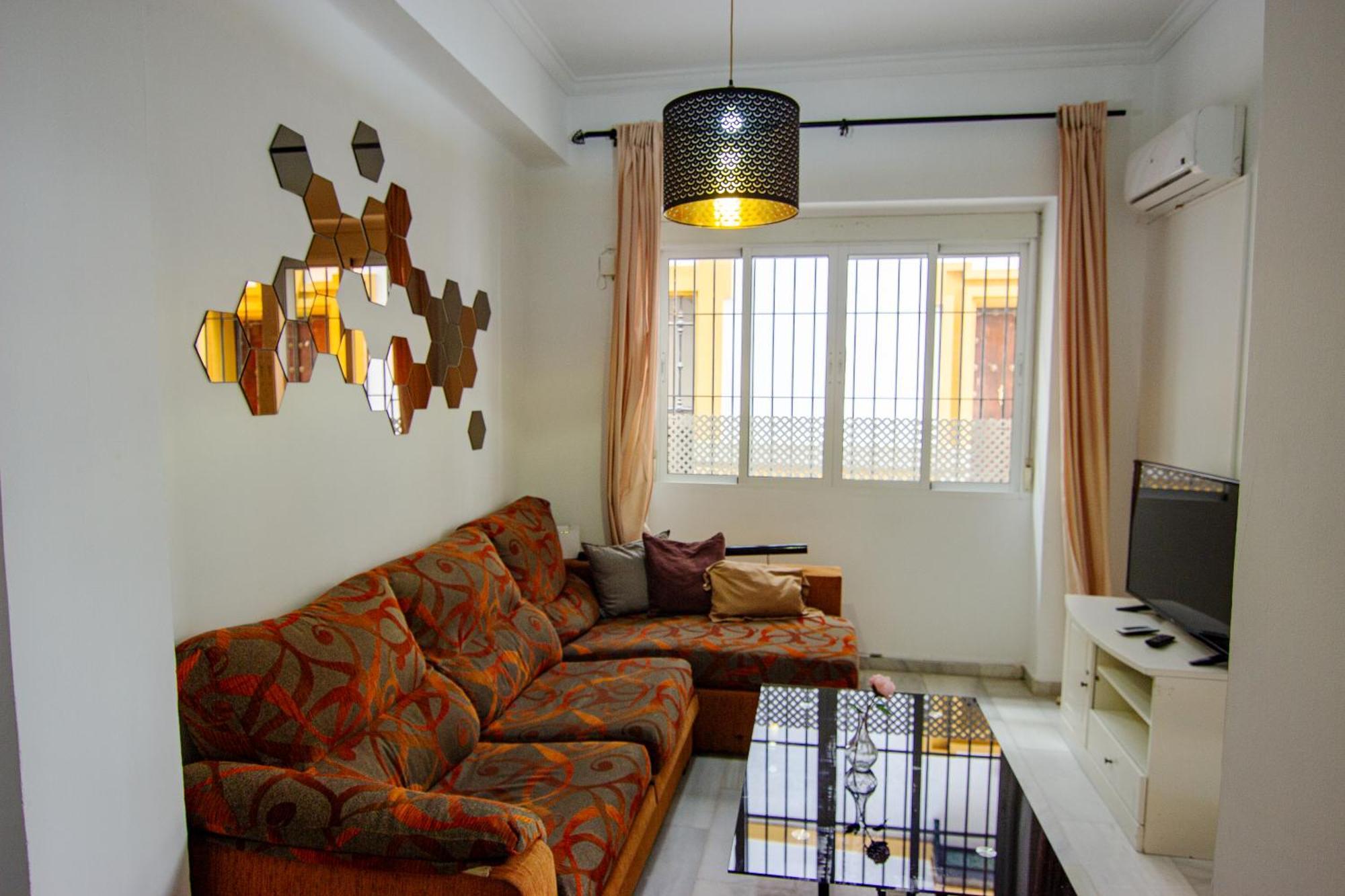 Rentalsevilla Apartamento Encantador En El Gran Poder ภายนอก รูปภาพ